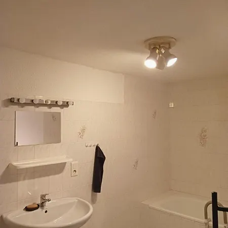 Chez Petronille Апартаменты *